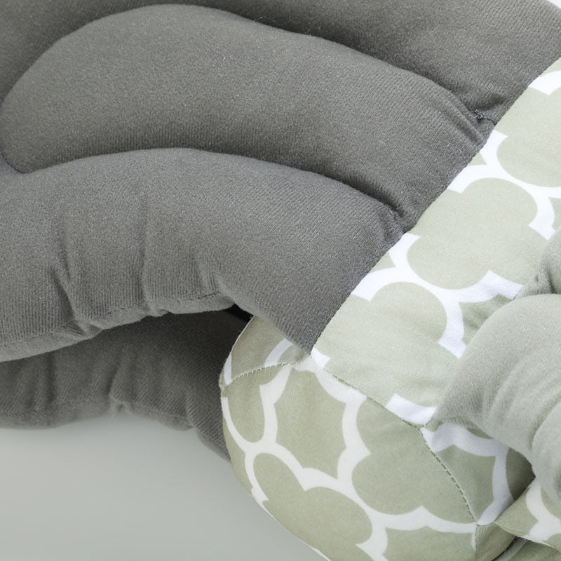 ADJUSTABLE BREASTFEEDING PILLOW